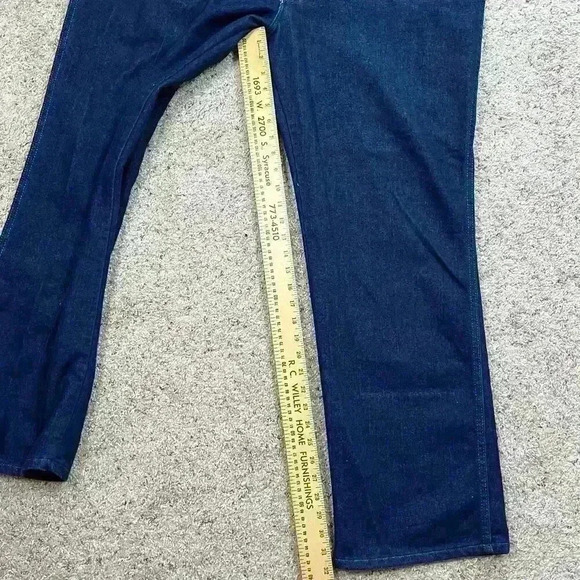 Wrangler Vintage Mens Regular Fit Classic Blue Denim Jeans - Picture 11 of 14